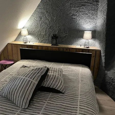 Les Lavandieres Apartment