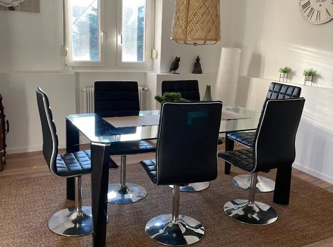 Les Lavandieres Apartment